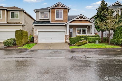 6528 Elizabeth Ave Se, Auburn, WA, 98092-8217 | Card Image