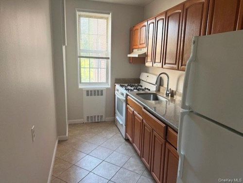 apt-a37-790 Bronx River Rd, Yonkers, NY, 10708-7950 | Card Image