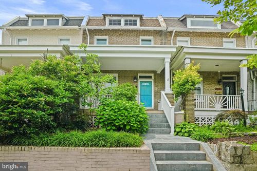 1715 A St Se, WASHINGTON, DC, 20003-1618 | Card Image