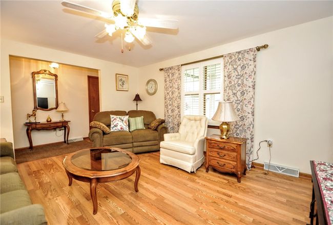 33 Crestvue Rd, House other with 3 bedrooms, 3 bathrooms and 2 parking in Washington PA | Image 18