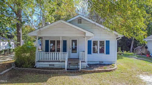 113 S Poplar St, Angier, NC, 27501-6537 | Card Image