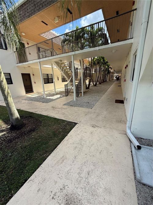 apt-118-8261 Sw 128th St, Pinecrest, FL, 33156-5901 | Card Image
