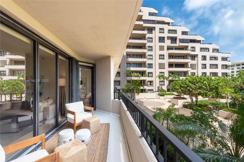 apt-227-251 Crandon Blvd, Key Biscayne, FL, 33149-1507 | Card Image
