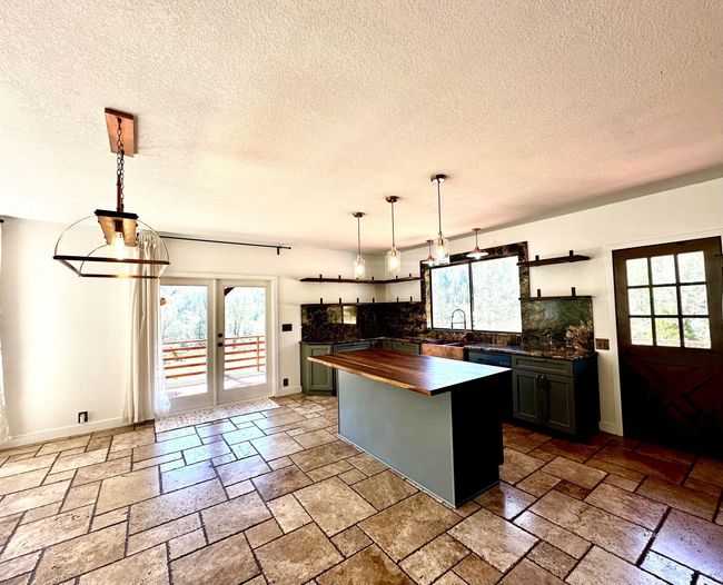 Kitchen | Image 5