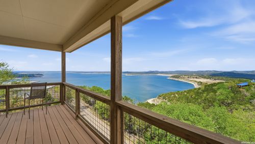 322 Kings Crown, Canyon Lake, TX, 78133-4807 | Card Image