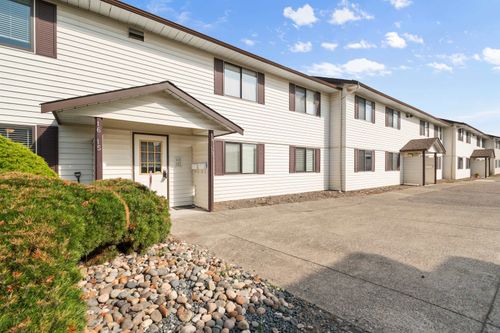 15-7455 Huron St, Chilliwack, BC, V2R2R9 | Card Image