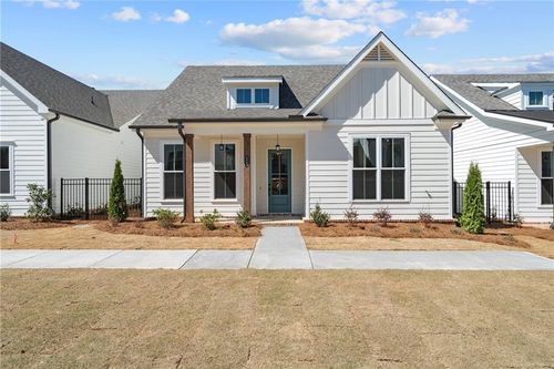 563 Sawnee Village Blvd, Cumming, GA, 30040-3162 | Card Image