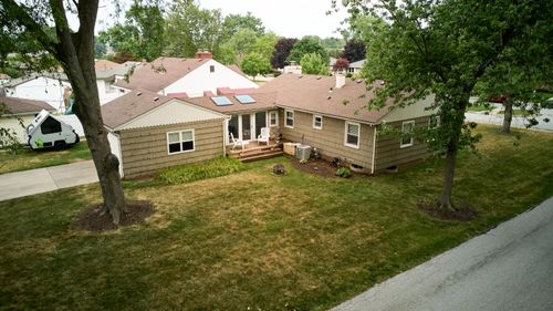 8952 Branton Ave, Highland, IN, 46322-1801 | Card Image