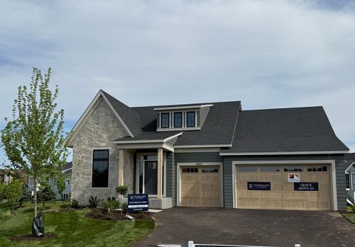 4003 Arbor Dr, Woodbury, MN, 55129-7582 | Card Image