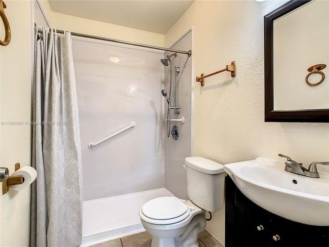 1019 Lee Ave Nw, House other with 3 bedrooms, 2 bathrooms and null parking in PALM BAY FL | Image 9