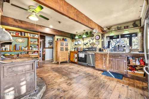 500 Highland Rd, Reno, NV, 89521-6964 | Card Image