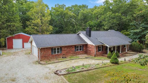 109 Centinnial Ln, Galena, MO, 65656-8436 | Card Image