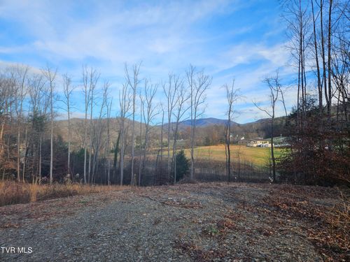 000 Galax Dr, Erwin, TN, 37650 | Card Image