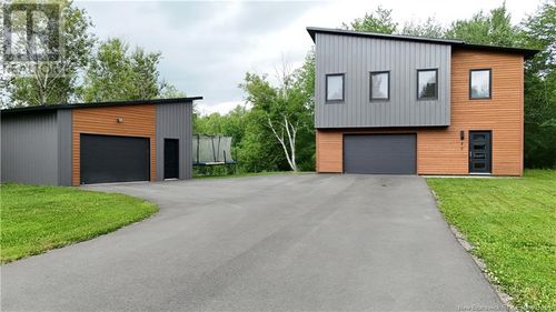 20 Apple Lane, Keswick Ridge, NB, E6L1P6 | Card Image