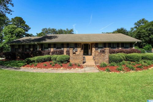1016 Sandrock Rd, Anniston, AL, 36207-6968 | Card Image