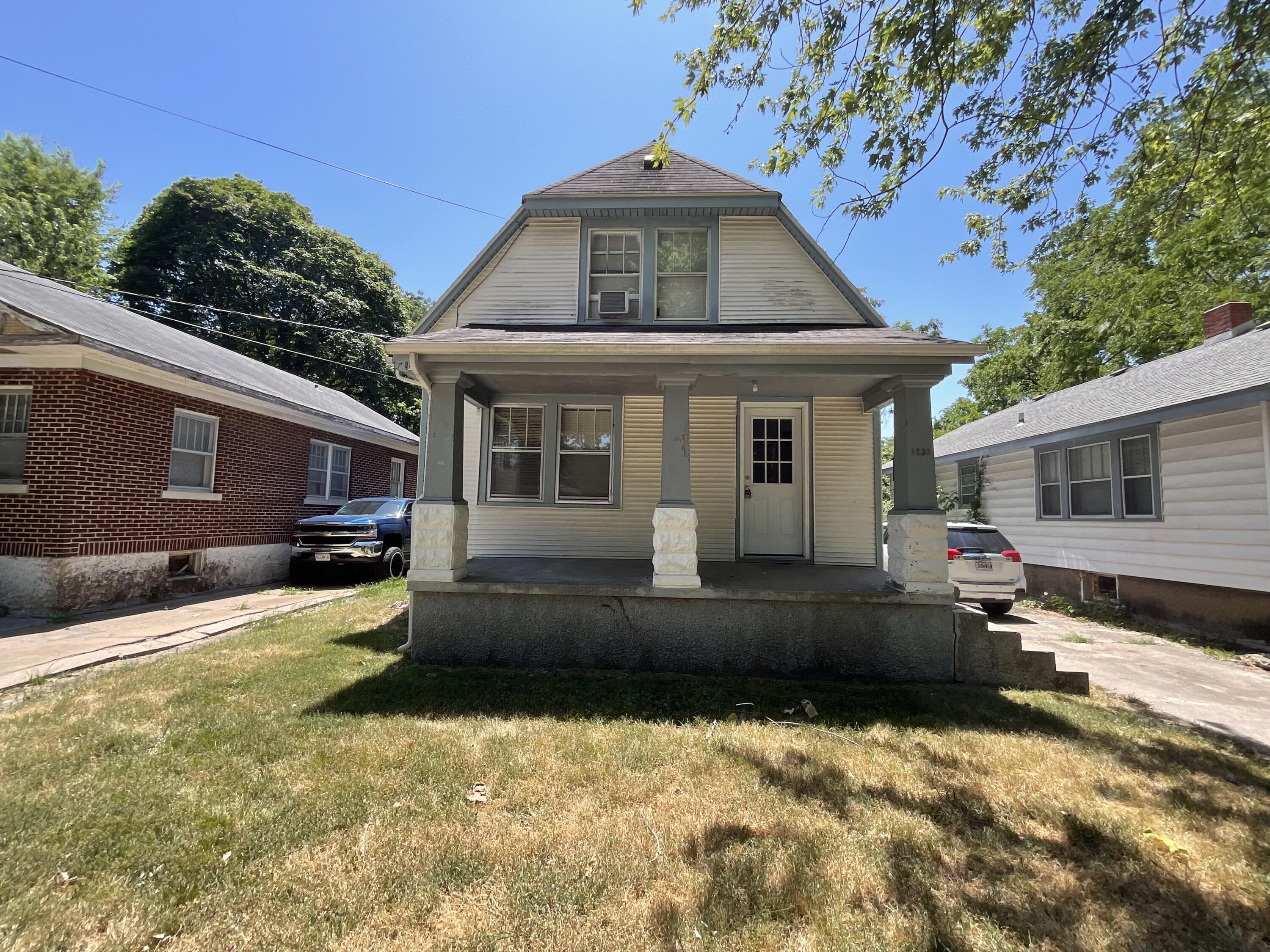 Page St, Springfield, MO 65804