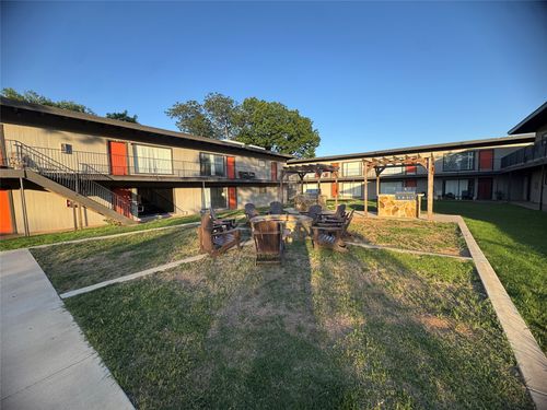 b2-600 Westwood Dr, Abilene, TX, 79603-6729 | Card Image