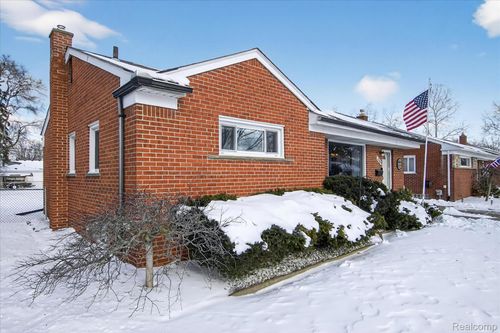 28662 Grandon St, Livonia, MI, 48150-4044 | Card Image