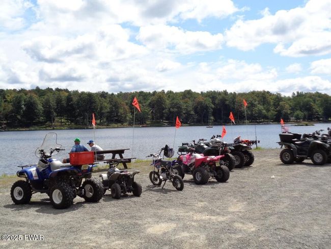 4 Wheelers Allowed - Copy | Image 4