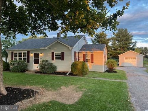 2285 Old Harrisburg Rd, GETTYSBURG, PA, 17325-8120 | Card Image