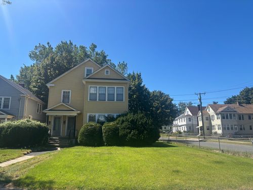 355 Cornwall St, Hartford, CT, 06112-1431 | Card Image