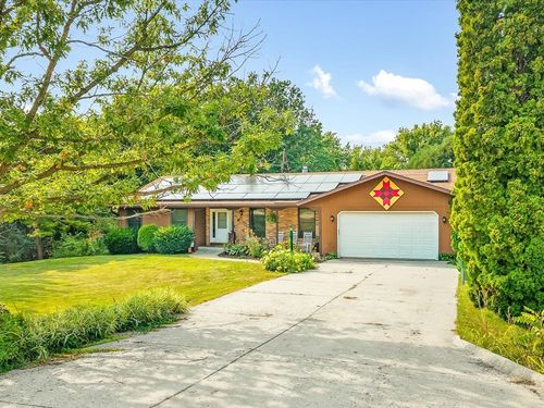 3222 Silver Ridge Drive, Oregon, IL, 61061 | Card Image