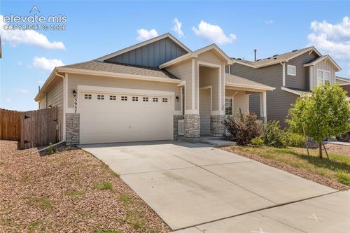 5957 Mumford Dr, Colorado Springs, CO, 80925-8473 | Card Image