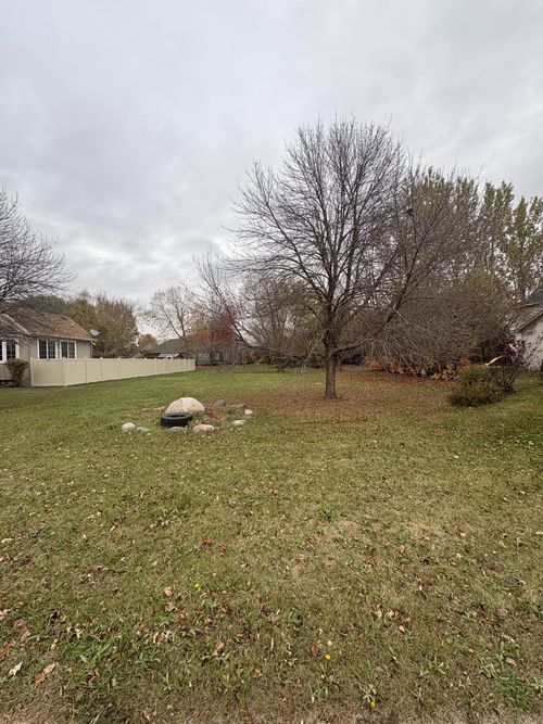 704 19th Ave N, Sartell, MN, 56377-1688 | Card Image