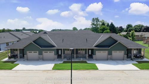 23 Silver Creek Rd, Seaforth, ON, N0K1W0 | Card Image