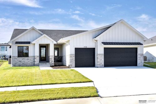 5917 N 209th St, Elkhorn, NE, 68022-5336 | Card Image