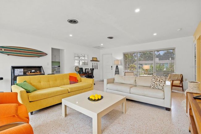 2473 Davis Blvd, House other with 3 bedrooms, 2 bathrooms and null parking in Sarasota FL | Image 12