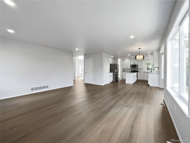 545 Short Dr, House other with 5 bedrooms, 4 bathrooms and 3 parking in Dacono CO | Image 16