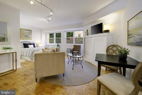 417-1801 Clydesdale Pl Nw, WASHINGTON, DC, 20009-6001 | Card Image