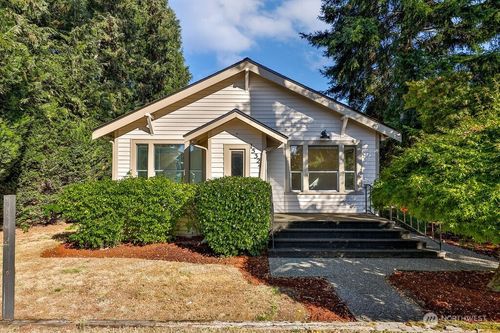 15324 4th Ave Sw, Burien, WA, 98166-2310 | Card Image