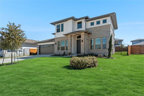 8901 Chrysler Bnd, Austin, TX, 78744-2424 | Card Image