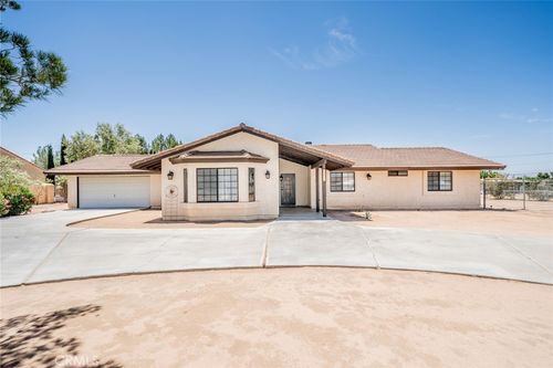 19951 D St, Apple Valley, CA, 92307 | Card Image