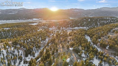 189 Navajo Trail, FLORISSANT, CO, 80816 | Card Image