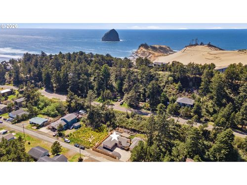 32650 Circle Dr, Pacific City, OR, 97135-8159 | Card Image