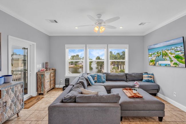 6-web-or-mls-31507 Ave E - High Exposure | Image 15