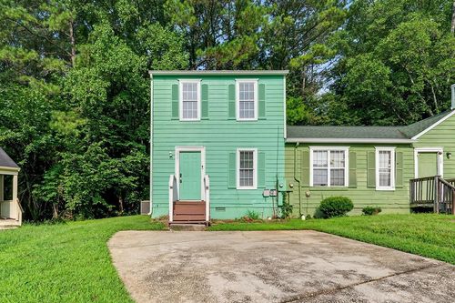 2041 Charter Mnr, Lithonia, GA, 30058-8991 | Card Image