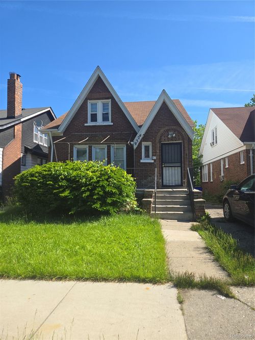 9324 Courville Street, Detroit, MI, 48224 | Card Image