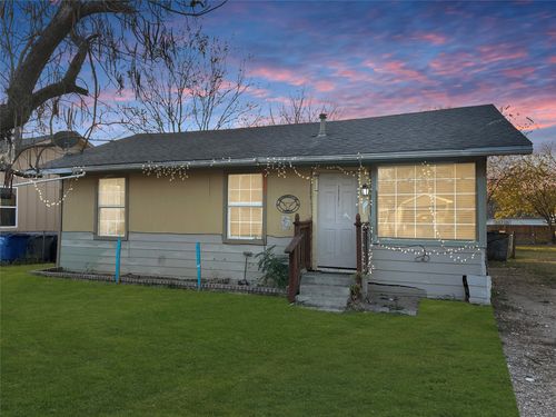 535 Ella Ave, Dallas, TX, 75217-5113 | Card Image