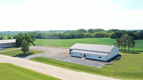 101 Jefferson Dr, Kingston, IL, 60145-8318 | Card Image