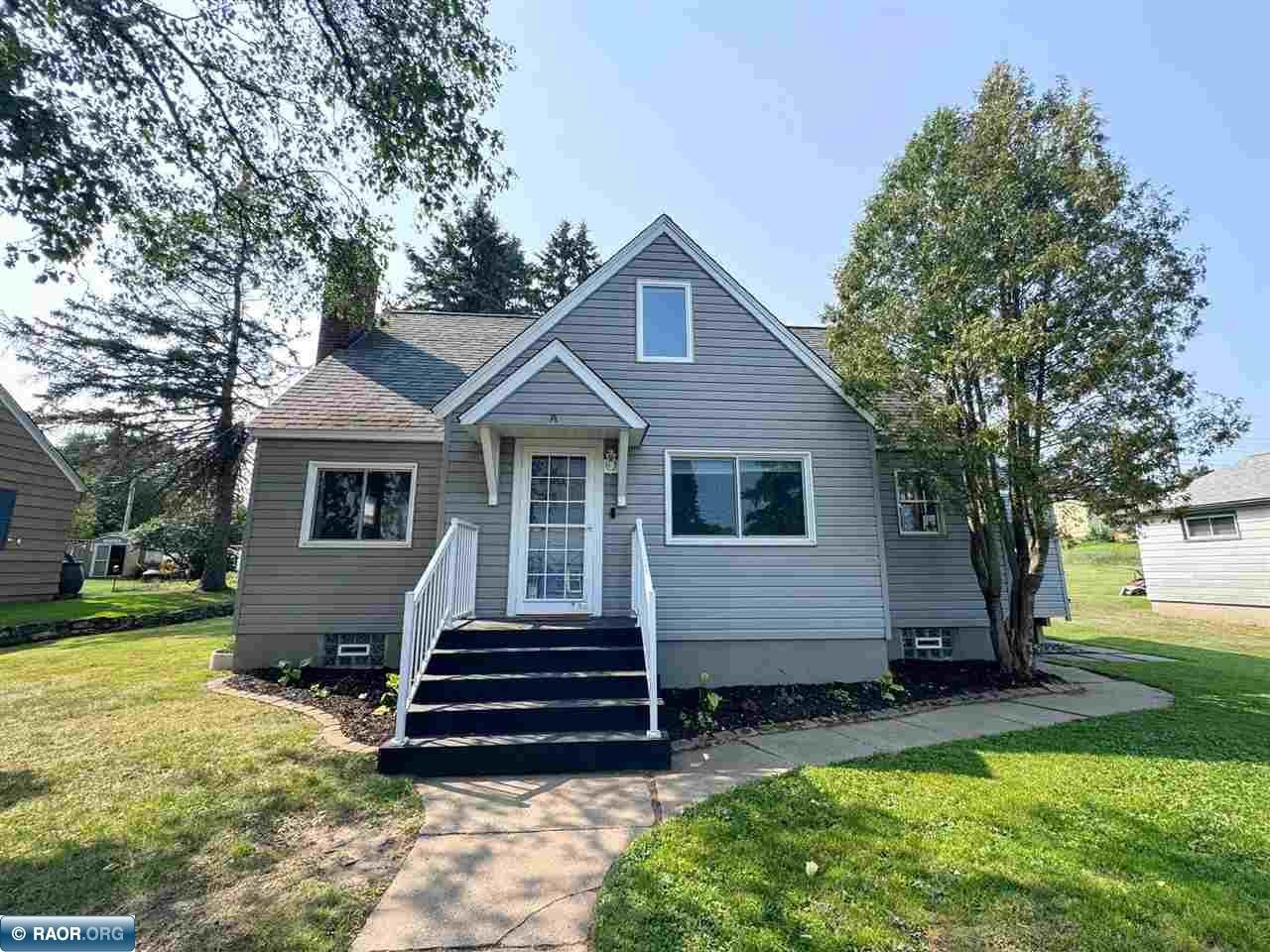 Auburn Ave, Eveleth, MN 55734