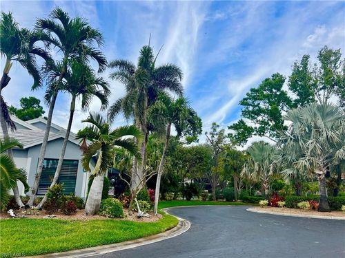 12991 Beacon Cove Ln, Fort Myers, FL, 33919-8204 | Card Image