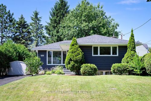 1666 Fisher Ave, Ottawa, ON, K2C1X7 | Card Image