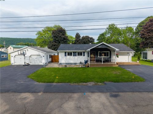 11 Barrett Ave, Dansville, NY, 14437-9104 | Card Image