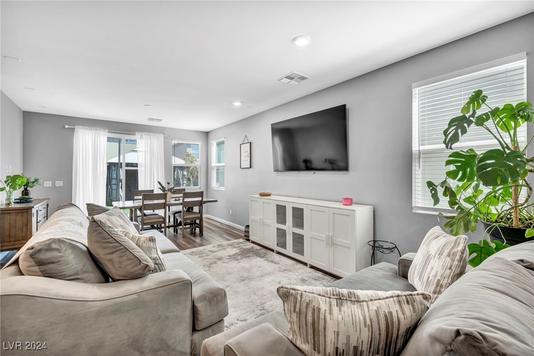 Cluny Ave, Las Vegas, NV 89178