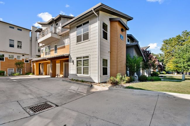 APT-301 - 2606 Wilson St, Condo with 2 bedrooms, 2 bathrooms and null parking in Austin TX | Image 13