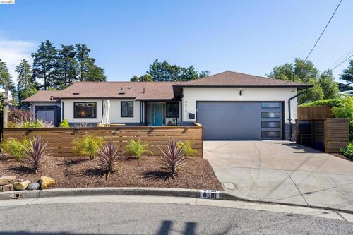 8618 Edgehill Court, El Cerrito, CA, 94530 | Card Image